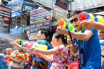 Lễ hội Songkran 2023 tại Phuket